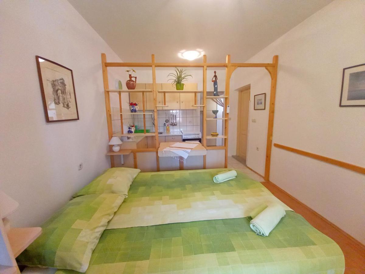Holiday Apartments Ruzica, Пиешчана Увала Екстериор снимка