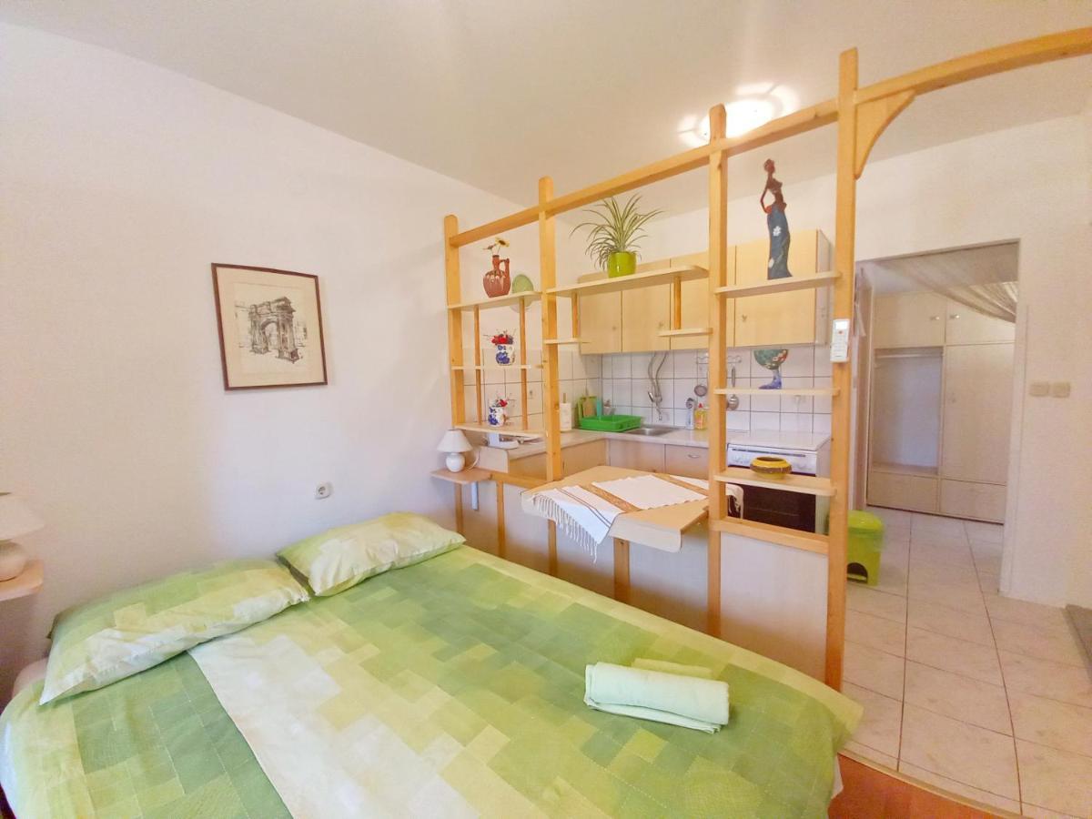 Holiday Apartments Ruzica, Пиешчана Увала Екстериор снимка
