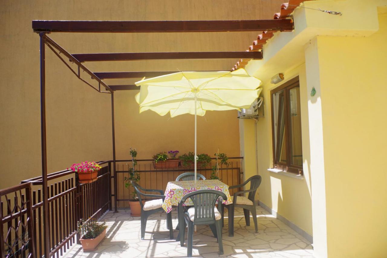 Holiday Apartments Ruzica, Пиешчана Увала Екстериор снимка